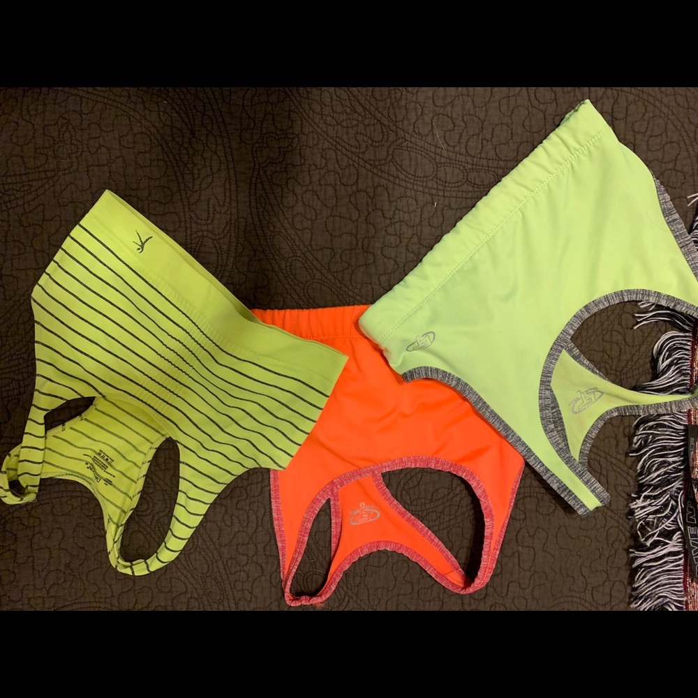 3 sports bras